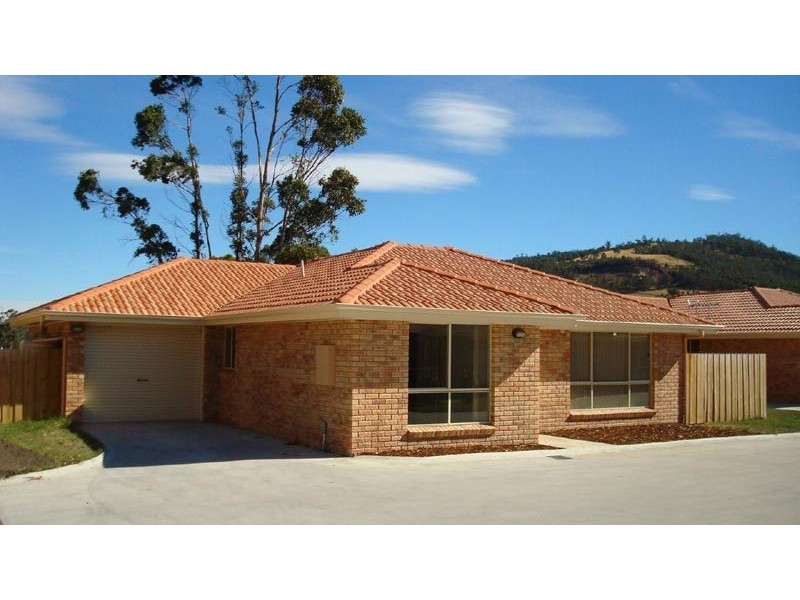 2/21  Knopwood Lane, Huonville TAS 7109