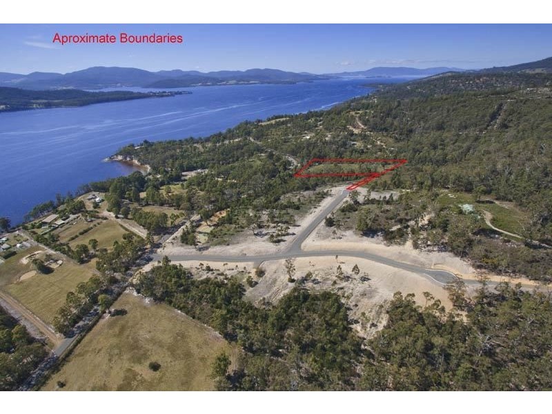 19 Stella Court, Surges Bay TAS 7116