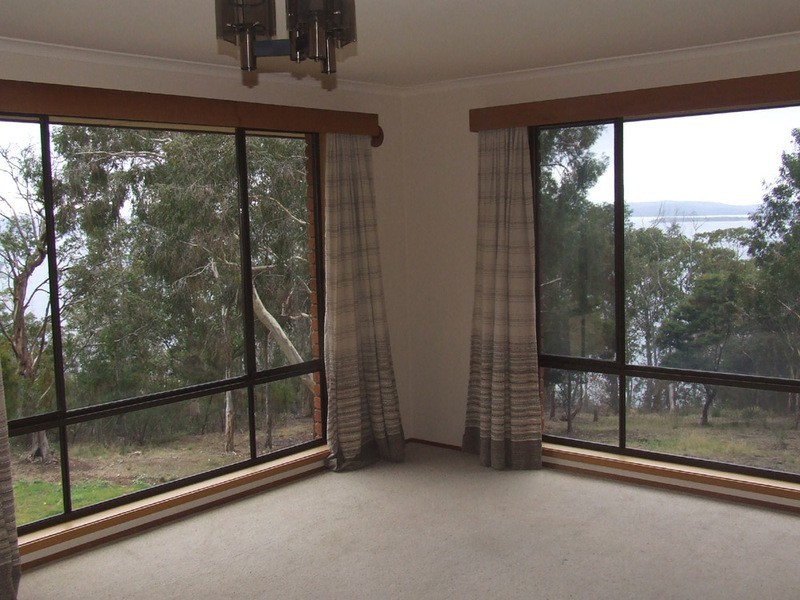 11 Taronga Road, Bonnet Hill TAS 7053