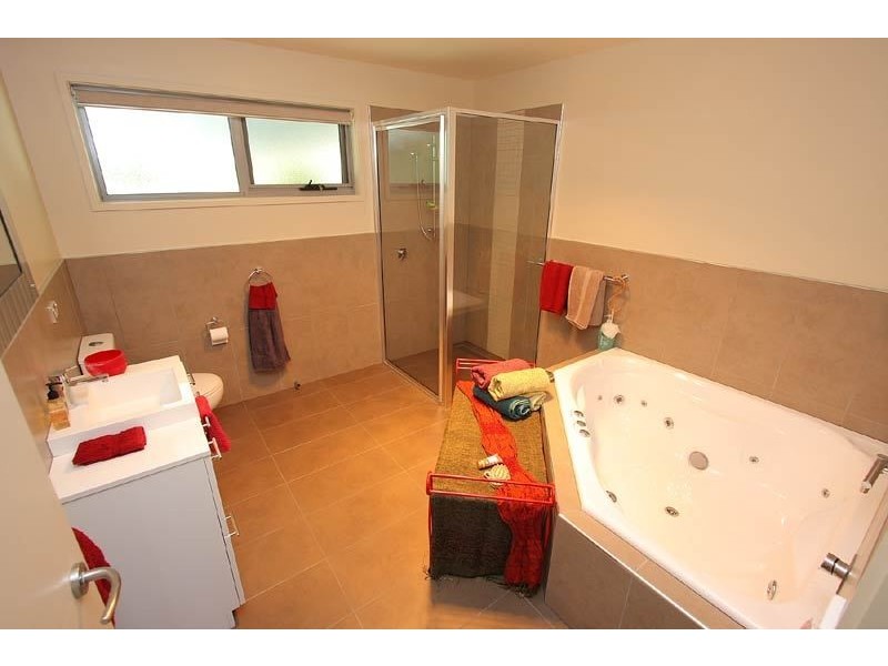 6 Twin Rivers Lane, Grove TAS 7109