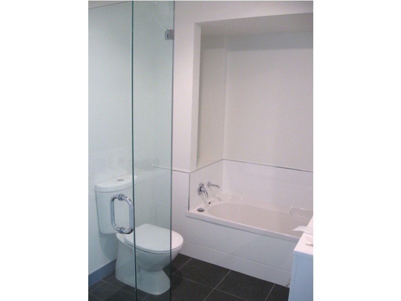 8/69 Auburn Road, Kingston TAS 7050