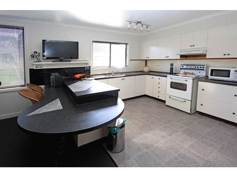16 John Street, Geeveston TAS 7116
