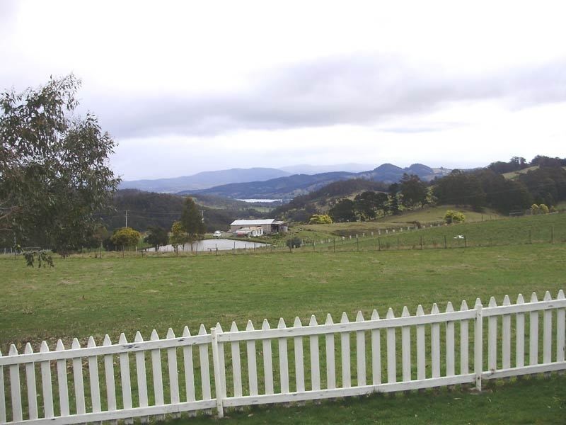 574 Woodbridge Hill Road, Gardners Bay TAS 7112