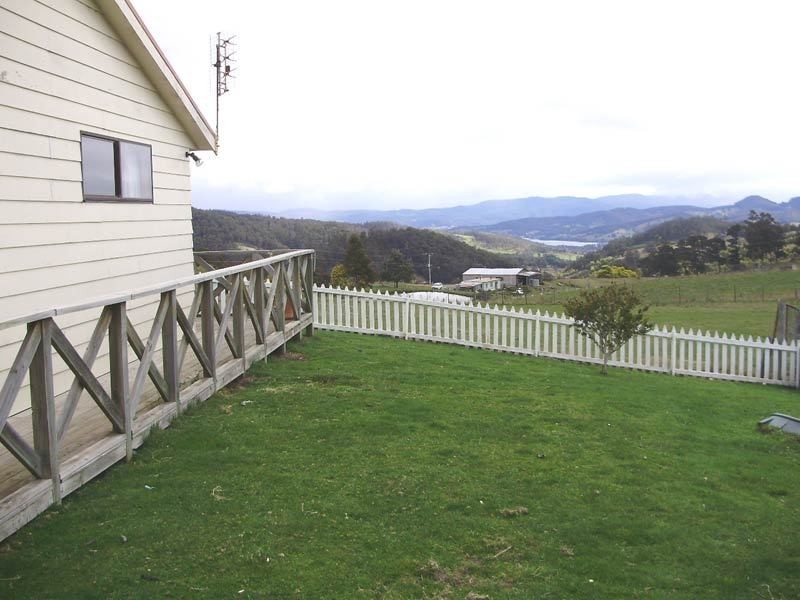 574 Woodbridge Hill Road, Gardners Bay TAS 7112