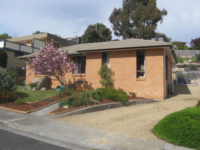 1 Ferguson Court, Kingston TAS 7050