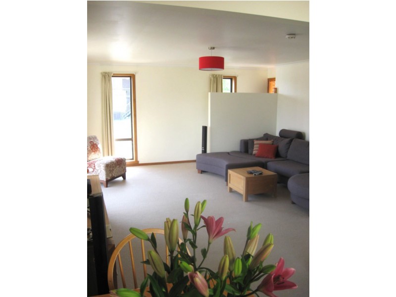 1 Ferguson Court, Kingston TAS 7050