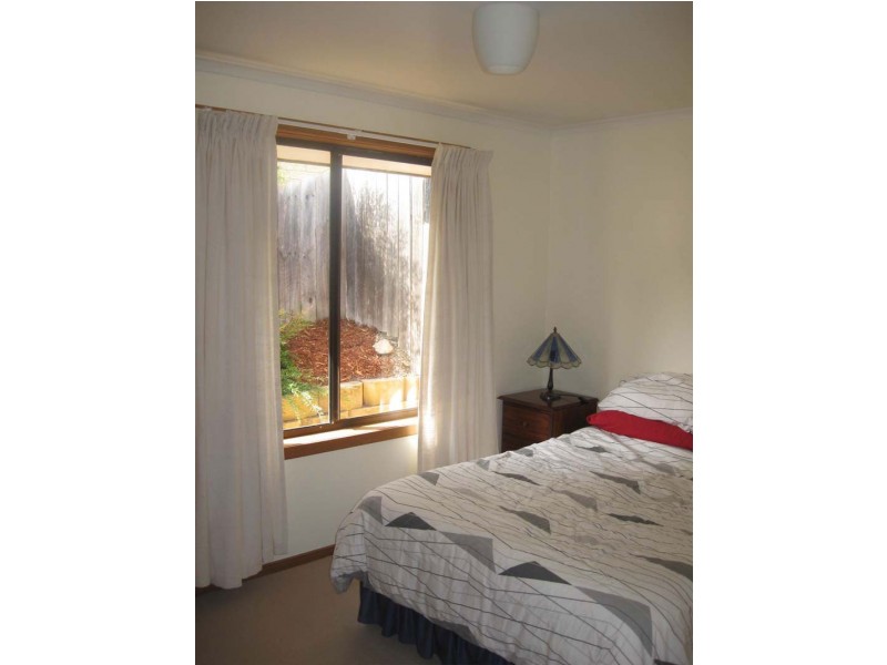 1 Ferguson Court, Kingston TAS 7050