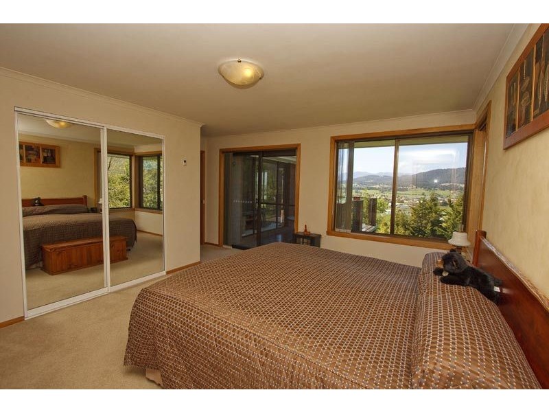 18 Scenic Hill Road, Huonville TAS 7109