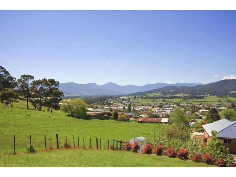 18 Scenic Hill Road, Huonville TAS 7109