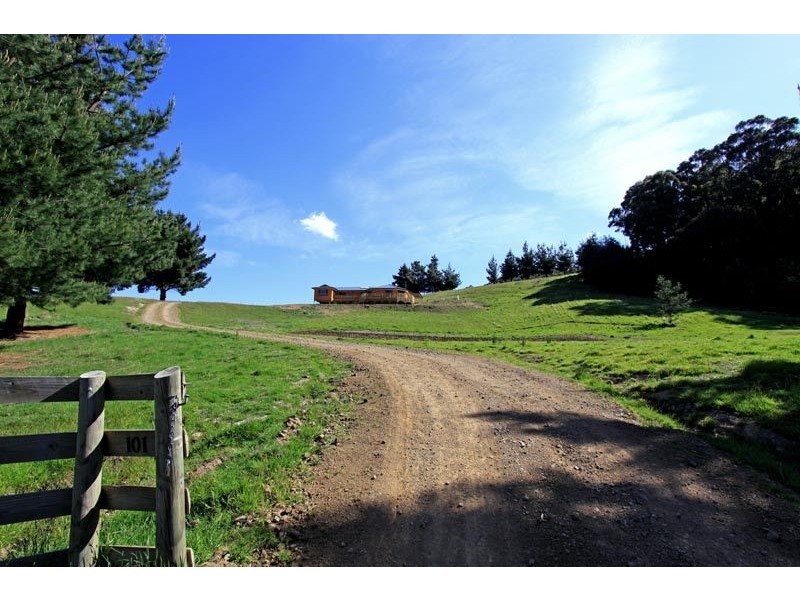 101 Bennetts Road, Mountain River TAS 7109