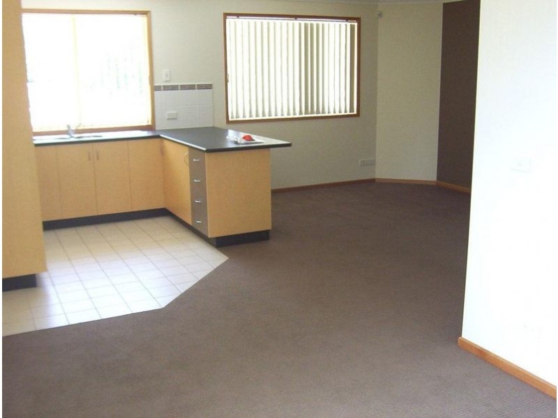 1/51 Summerleas Road, Kingston TAS 7050