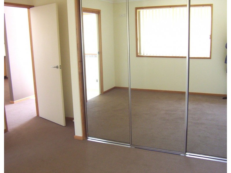 1/51 Summerleas Road, Kingston TAS 7050