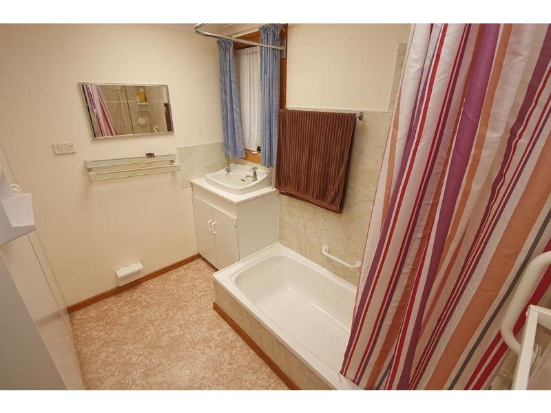 8 Scenic Hill Road, Huonville TAS 7109