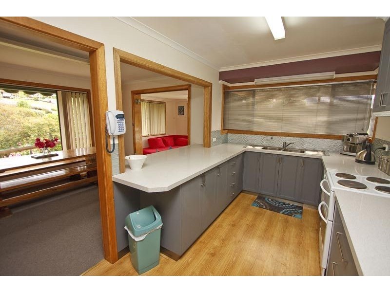 8 Scenic Hill Road, Huonville TAS 7109