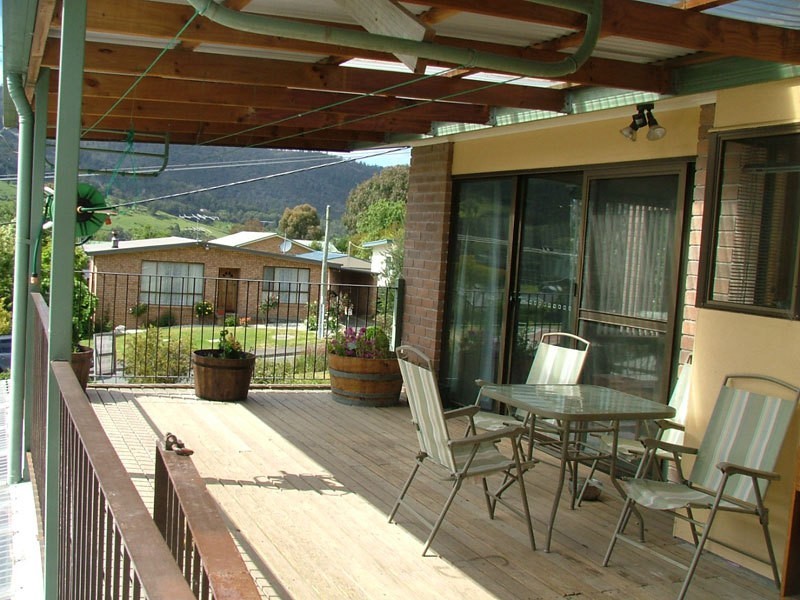 8 Scenic Hill Road, Huonville TAS 7109