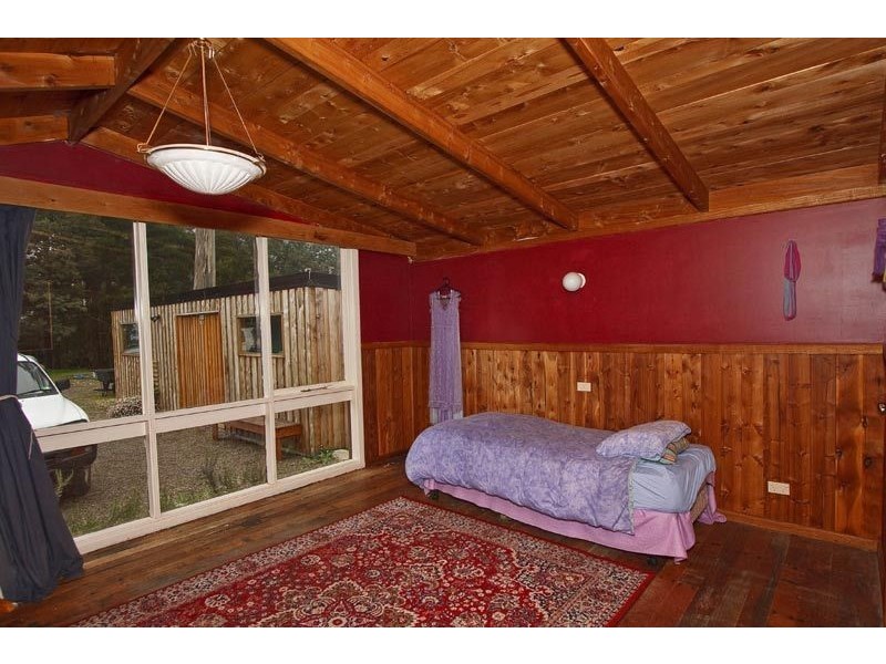 215 Sandhill Road, Cygnet TAS 7112