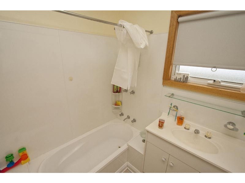 88 Main Street, Huonville TAS 7109