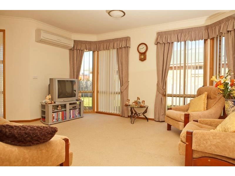 8 Old Apple Court, Huonville TAS 7109