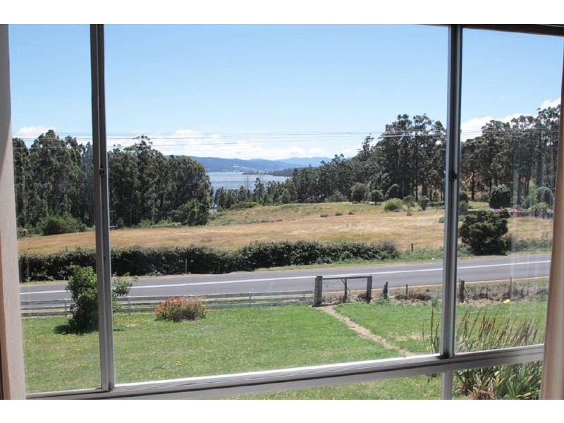 5616 Huon Highway, Waterloo TAS 7109