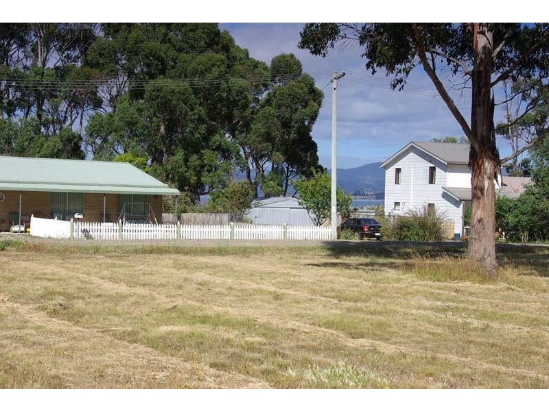 Lot 23 Channel Highway, Deep Bay TAS 7112