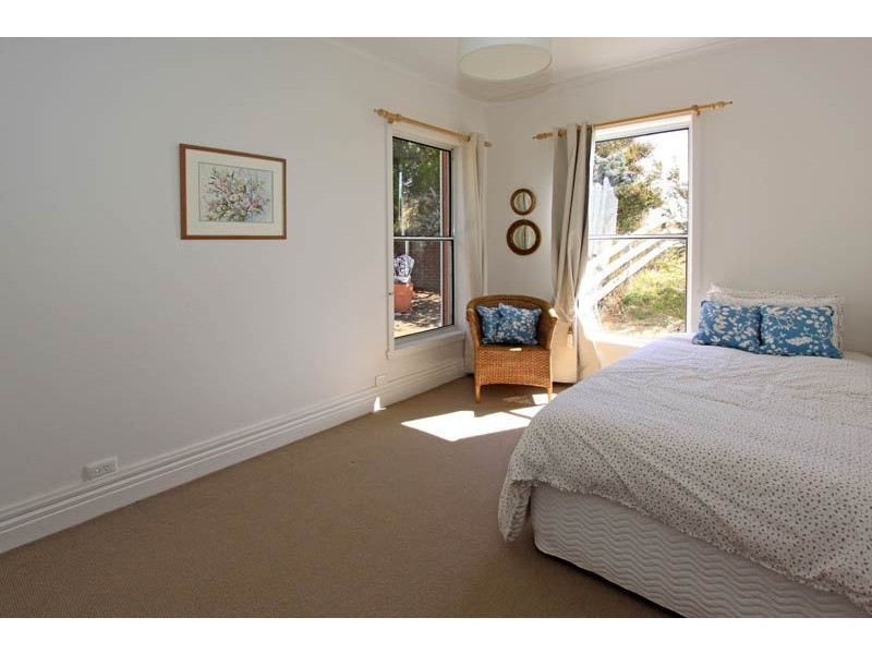 89 Graces Road, Glaziers Bay TAS 7109