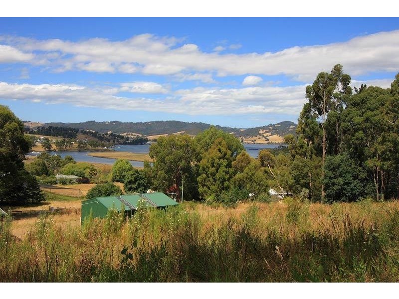 Ra Evans  Road, Port Huon TAS 7116