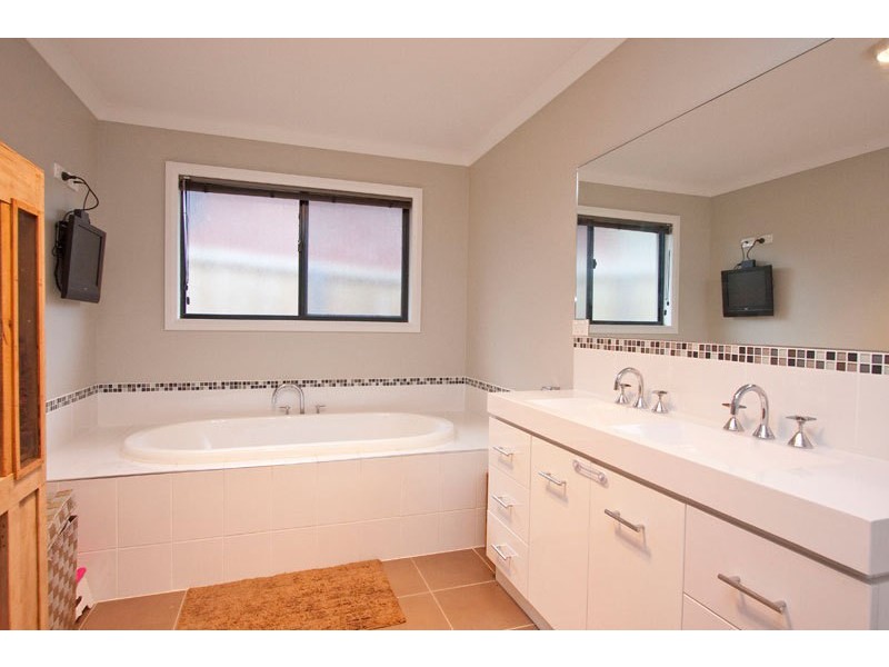 7 Beauty View Road, Huonville TAS 7109