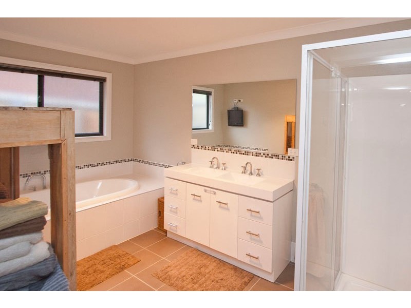 7 Beauty View Road, Huonville TAS 7109