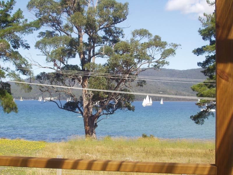 2 Fritton Drive, Dover TAS 7117