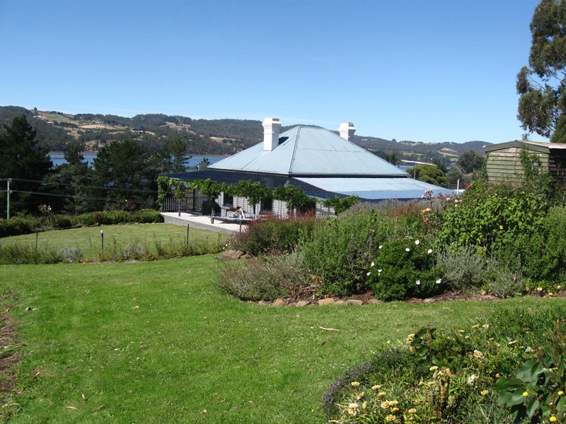 3752  Huon Highway, Franklin TAS 7113