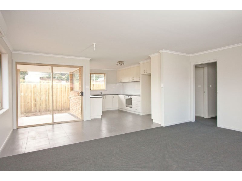 2/49 Helen Street, Ranelagh TAS 7109