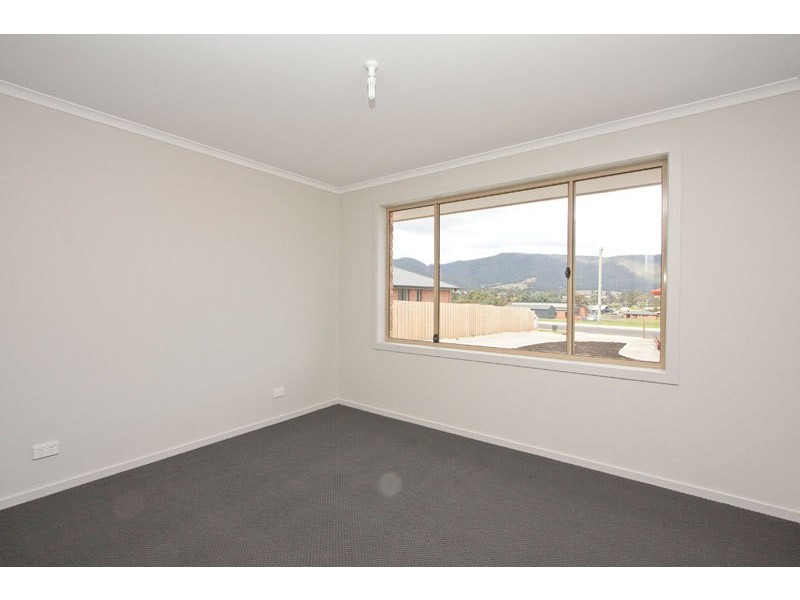 2/49 Helen Street, Ranelagh TAS 7109