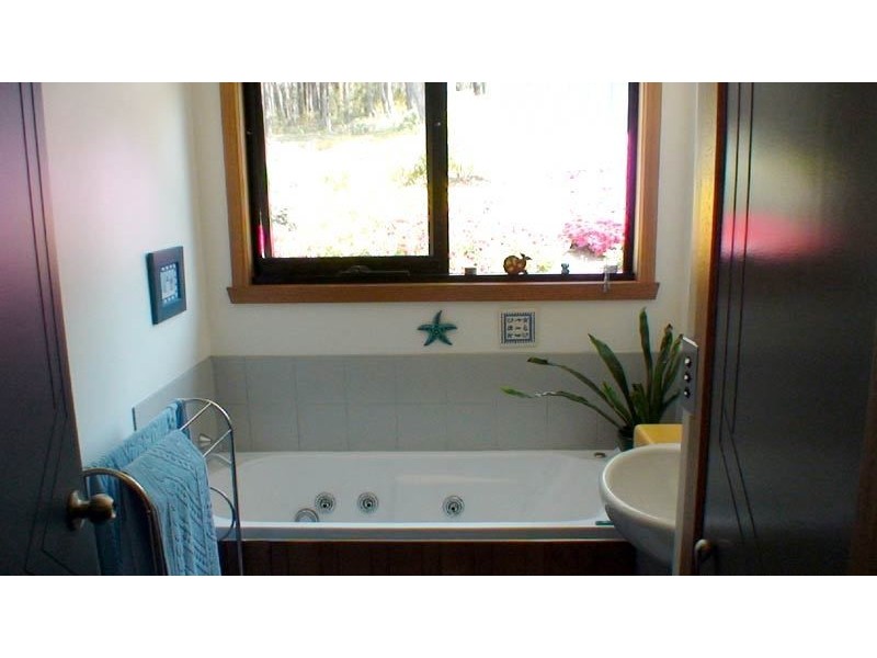 25 Klasen Road, Police Point TAS 7116