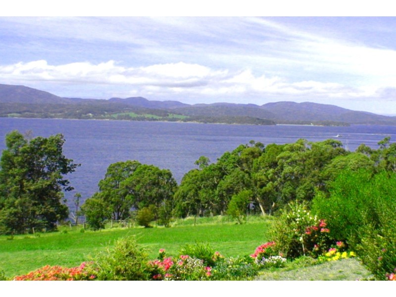 25 Klasen Road, Police Point TAS 7116