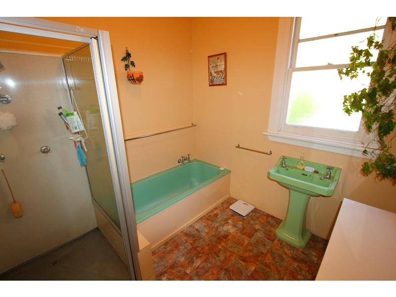 2249  Huon Highway, Grove TAS 7109