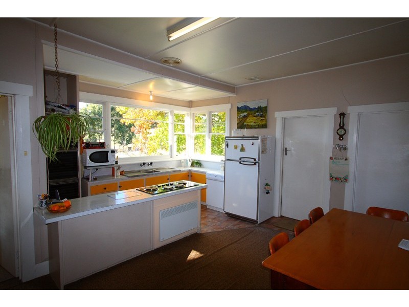 2249  Huon Highway, Grove TAS 7109