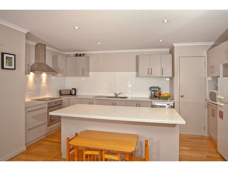 2 Cornelia Close, Ranelagh TAS 7109