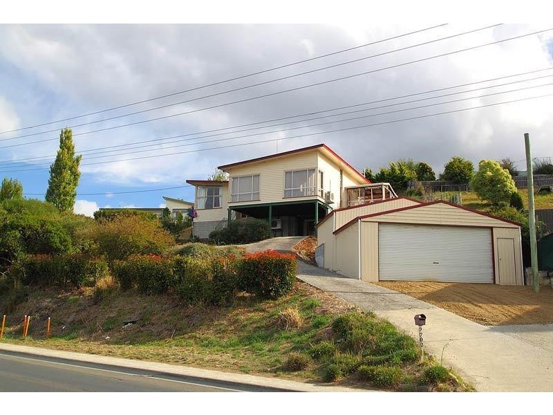 2702 Huon Highway, Huonville TAS 7109