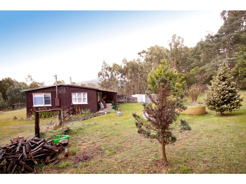 209  Middle Road, Pelverata TAS 7150