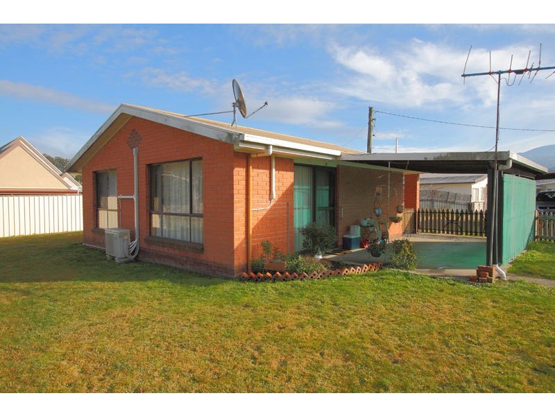 2/17 Stride Street, Huonville TAS 7109