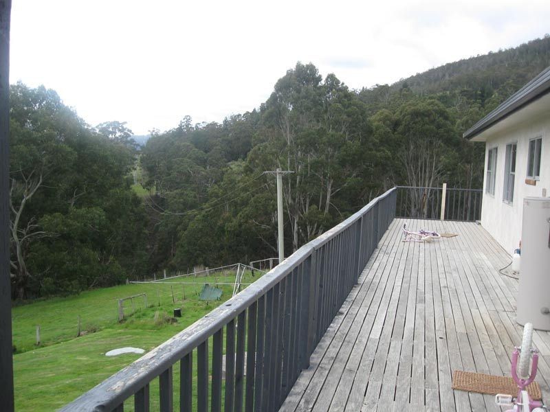 98 Pine Lodge Road, Glen Huon TAS 7109