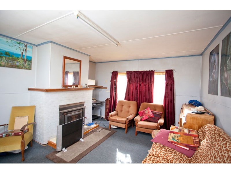 27 Cemetery Road, Dover TAS 7117