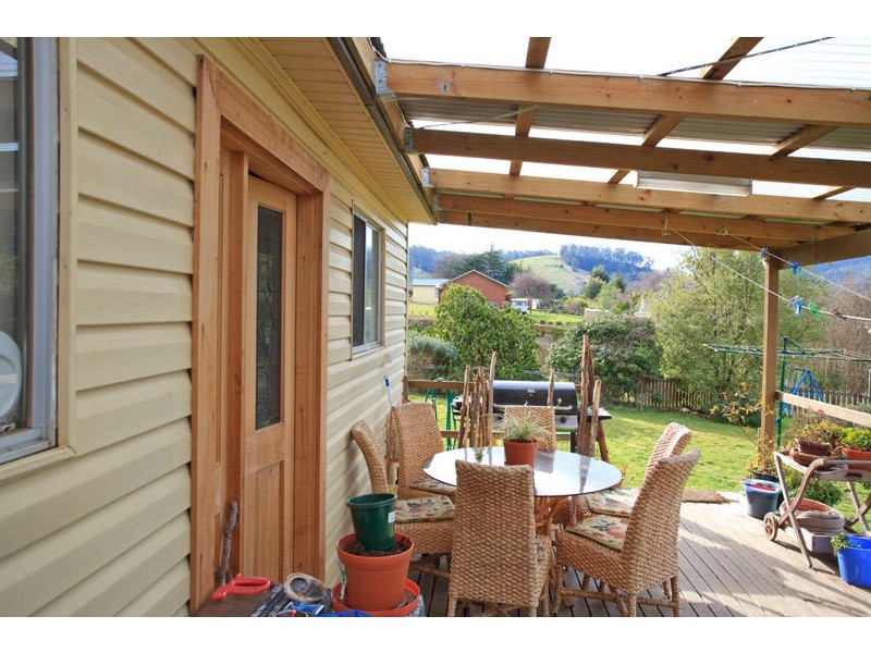 27 Cemetery Road, Dover TAS 7117