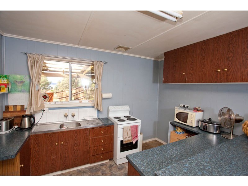 27 Cemetery Road, Dover TAS 7117