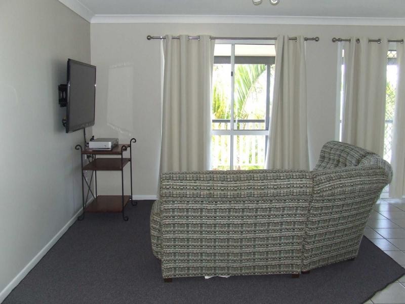 1/6 Seaspray Drive, Agnes Water QLD 4677