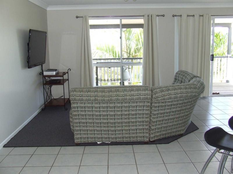 1/6 Seaspray Drive, Agnes Water QLD 4677