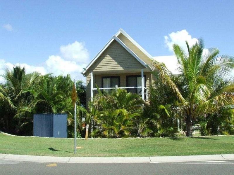 29/1 Beaches Village Circuit, Agnes Water QLD 4677