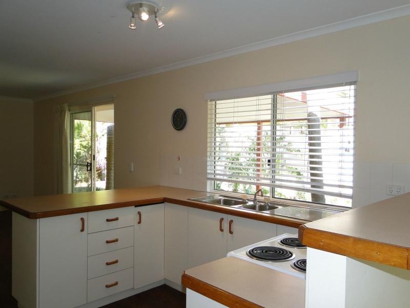 17 Palm Court, Agnes Water QLD 4677