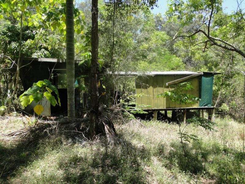 427 Davies Road, Captain Creek, Agnes Water QLD 4677