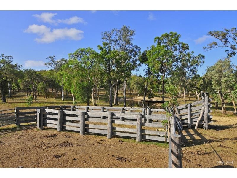 22 Dillon Road, Captain Creek QLD 4677